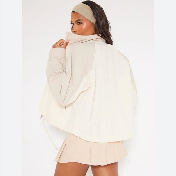 NWT PrettyLittleThing Stone Texture Shell Tracksuit Jacket Beige Cream Size 4 - Picture 2 of 8